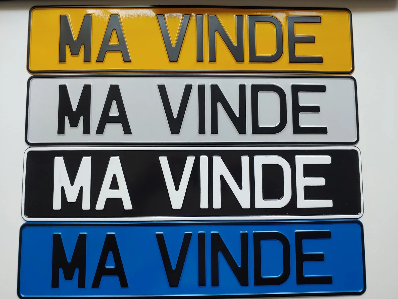 Plăcuță Auto Personalizată „MĂ VINDE” - imagine 3